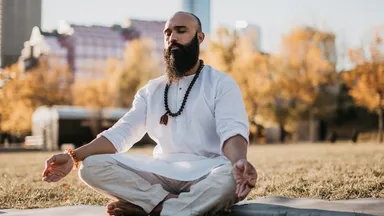 Is Your Guru Gaslighting You?